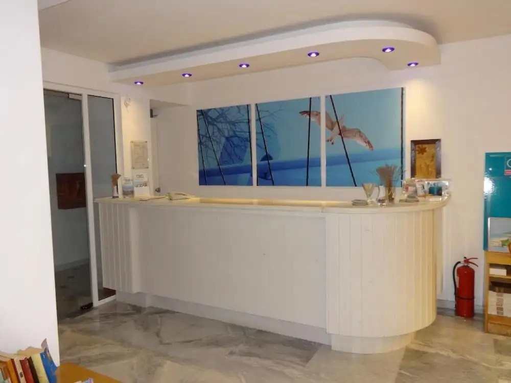 Kazaviti Hotel