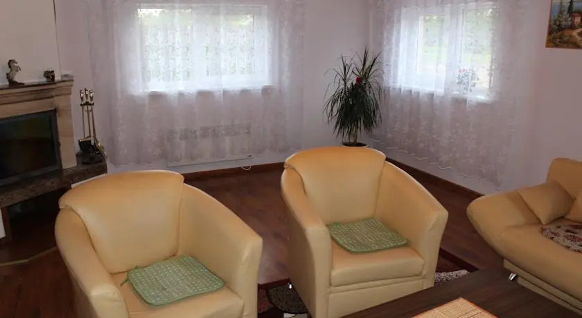 Alina Apartments