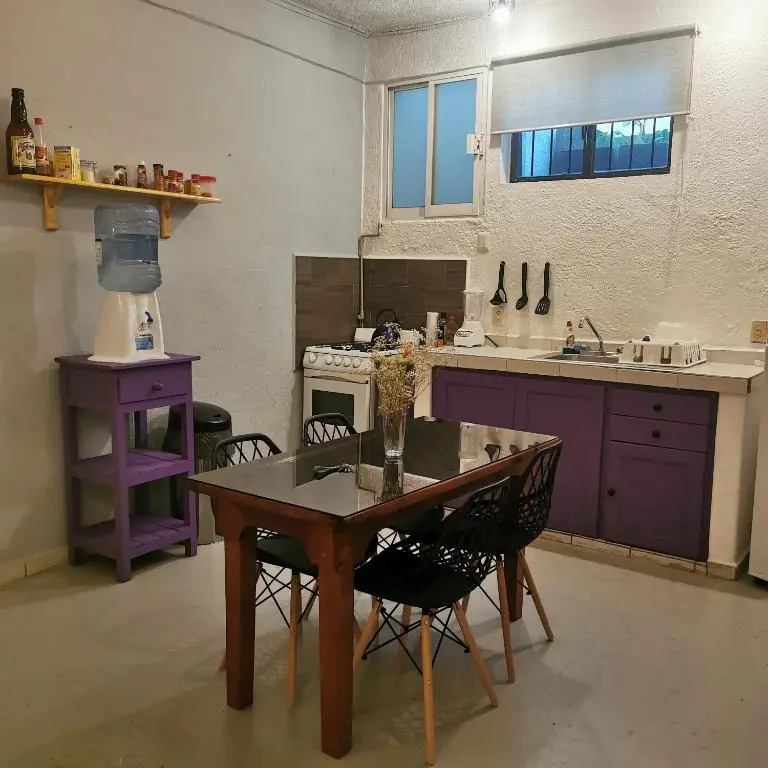 2 bedroom apartment with a/c Wi-Fi best location!