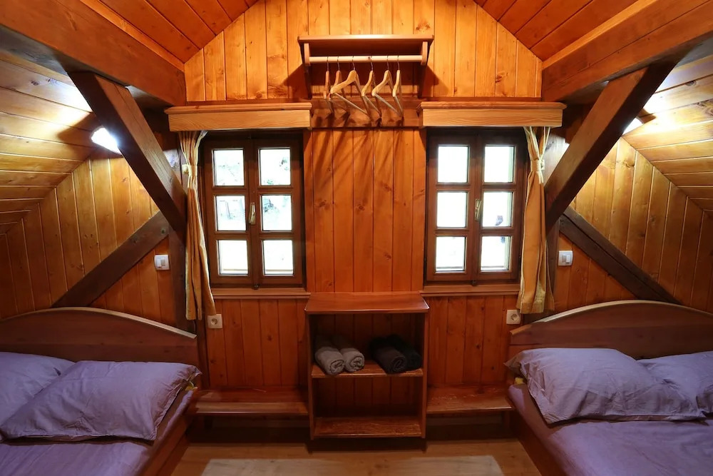Vineyard cottage Med vinogradi