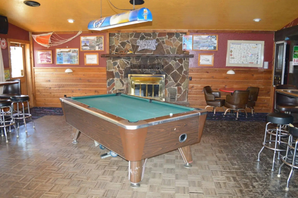 Rimrock Lodge LLC