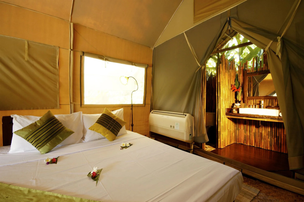 Hintok River Camp
