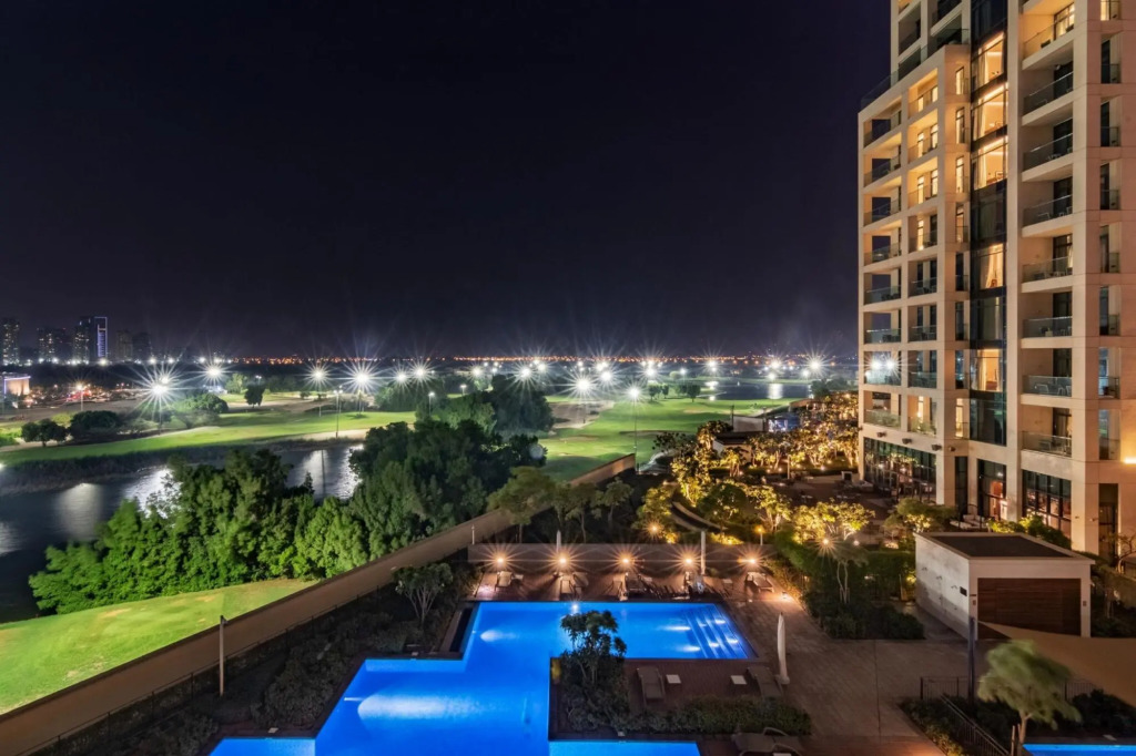 DXB - Vida Emirates Hills - R2 - 502 - DM