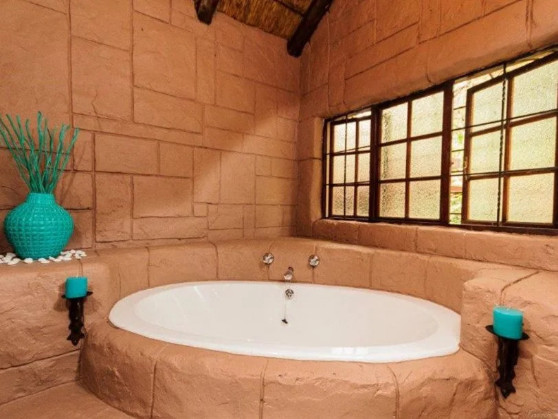 Motozi Lodge