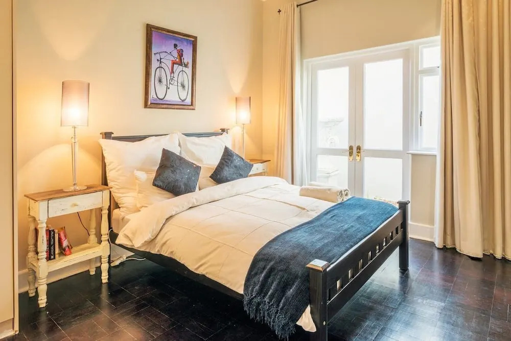 Uber Chic Heritage House
