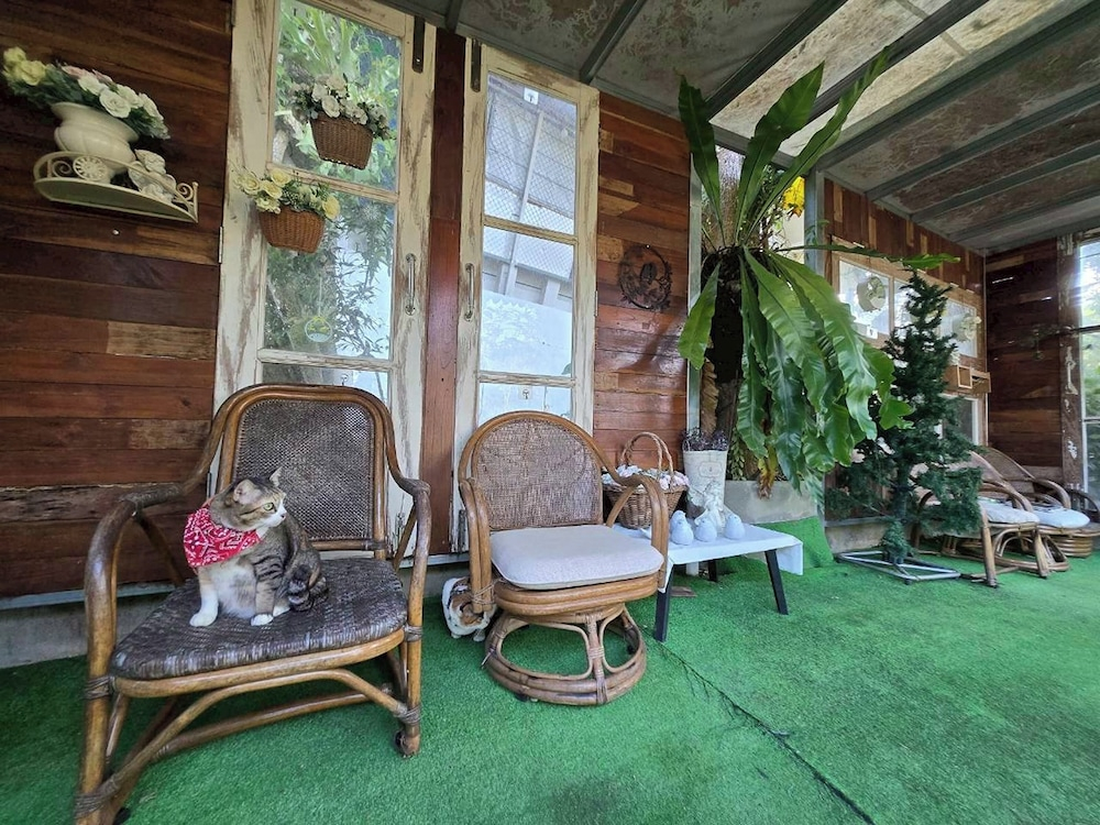 Baan JaoKorKluay Homestay