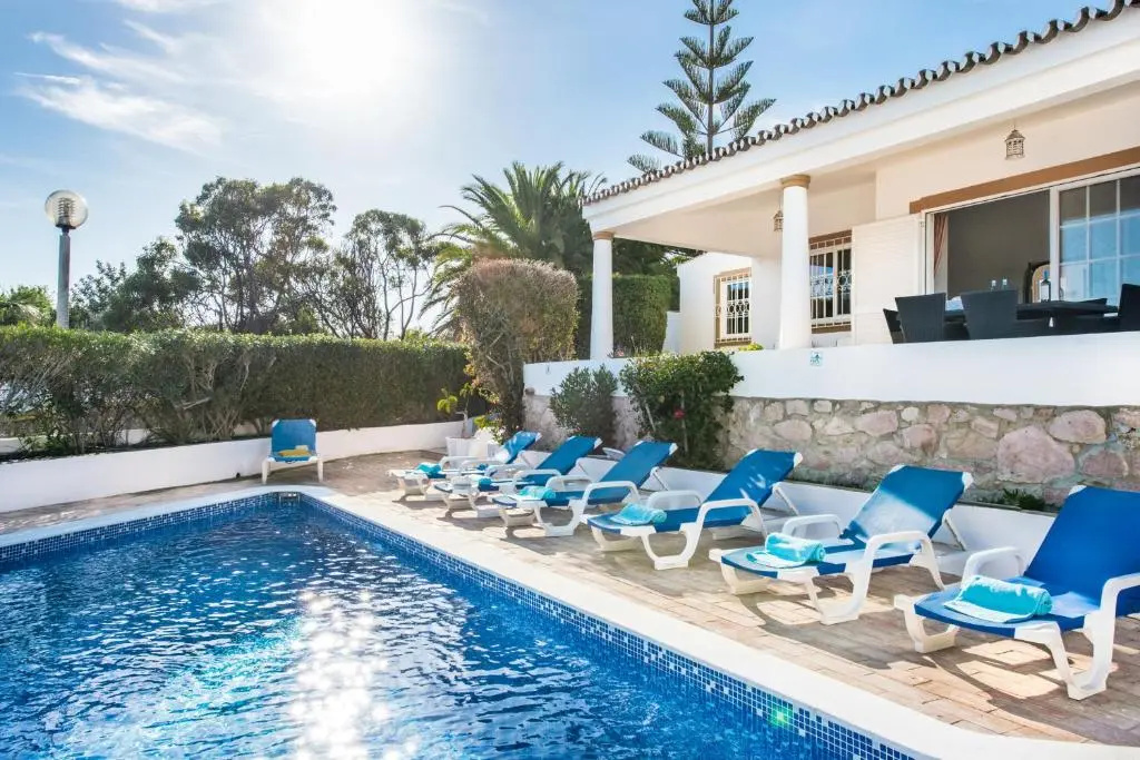 Buganvilia by Algarve Villa Holidays