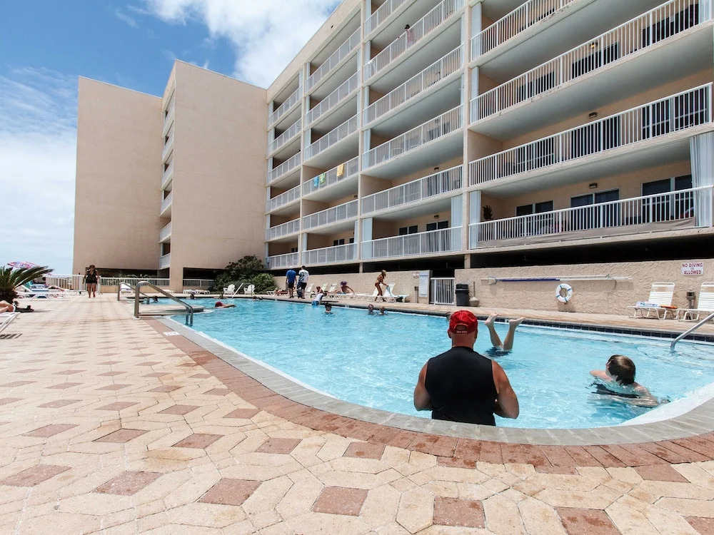 Islander 6004 by Brooks and Shorey Resorts