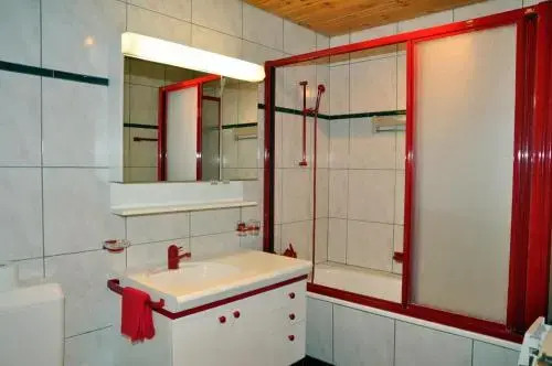 Chasa sper l'aua 2
