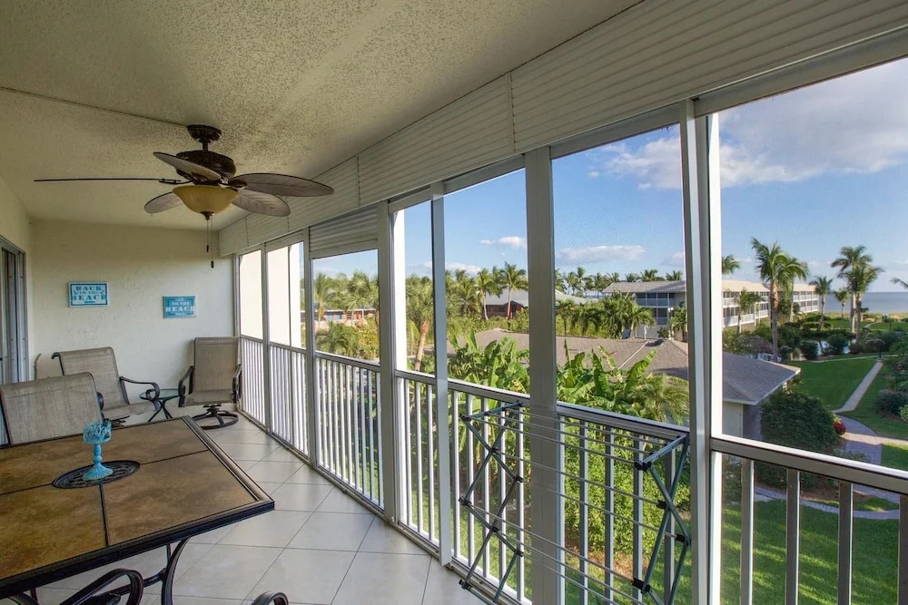 Sanibel Siesta on the Beach Unit 209 2 Bedrooms 2 Bathrooms Condo
