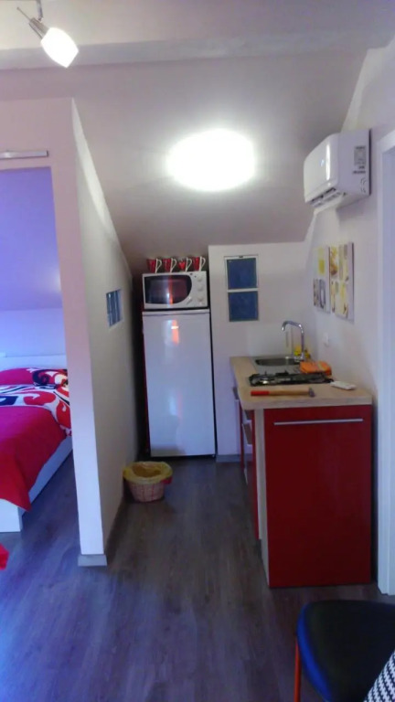 Orange Cube Apartment