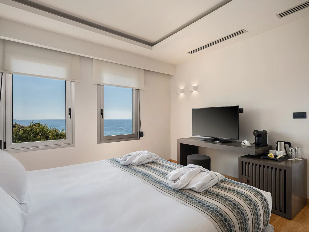 Kakkos Beach Hotel