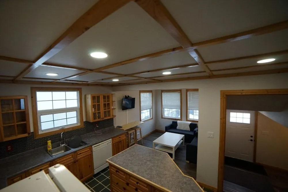 Yellowknife B&B