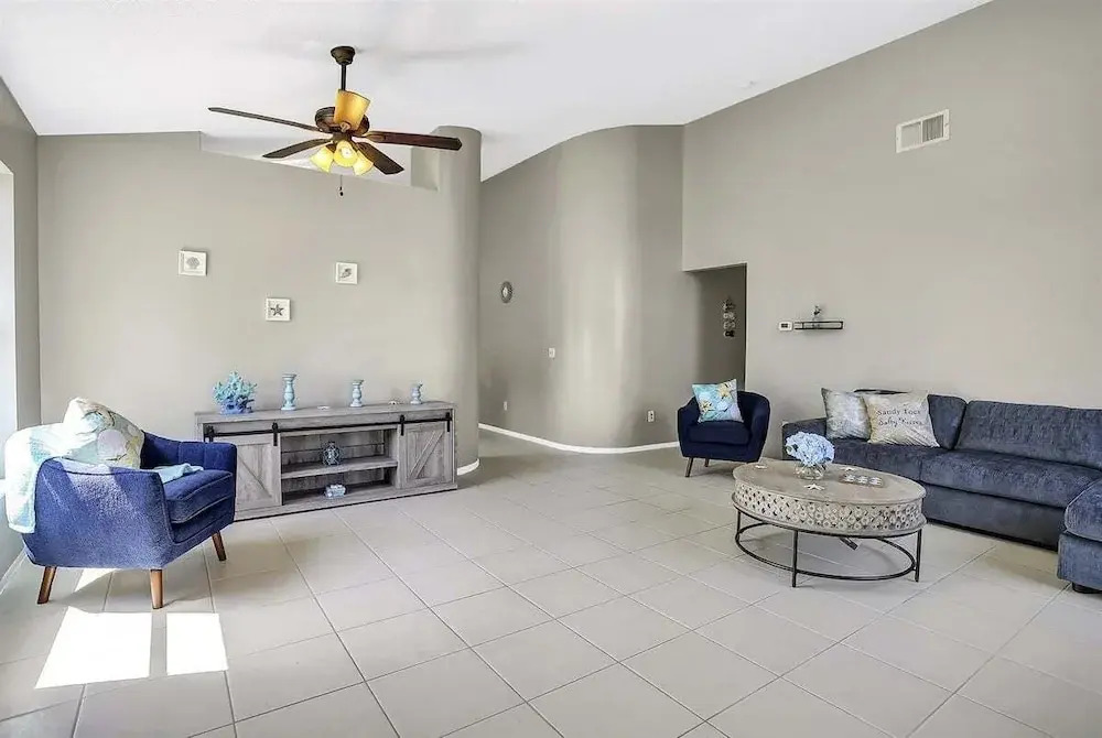 4716-4-ww-blend of Relaxation and Convenience