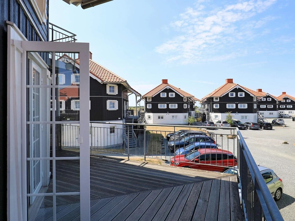 6 Person Holiday Home in Bogense