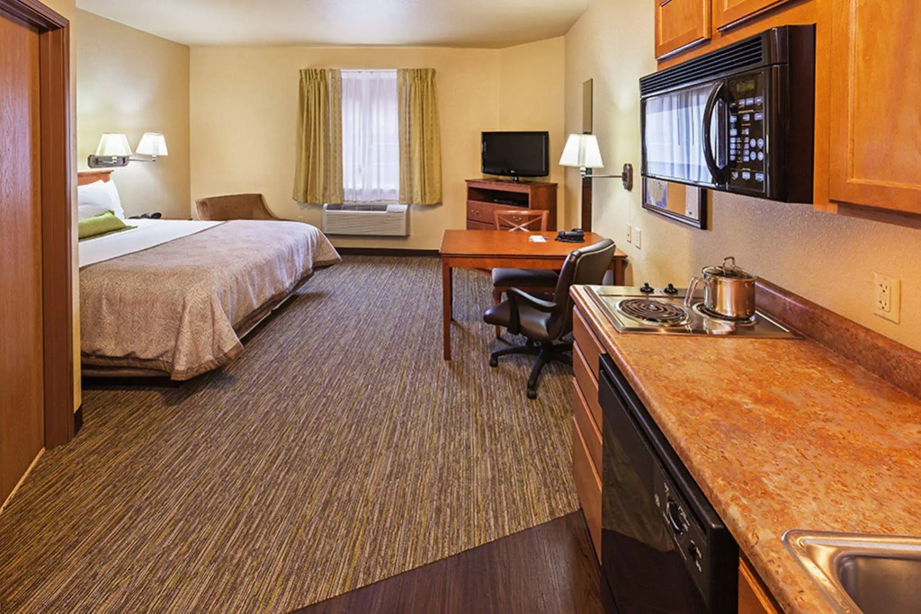 Candlewood Suites Tulsa