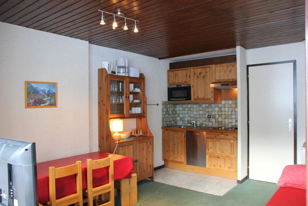 studio cabin for 5 persons in a quiet area Holiday home 0 agence la ci