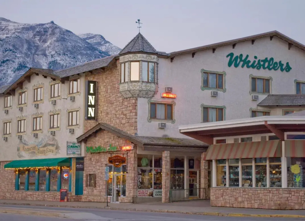 Whistlers Inn