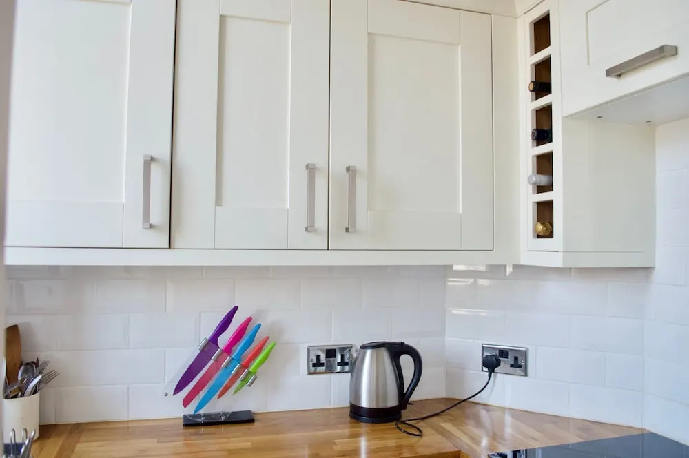 Beautiful 2 Bedroom Flat in Leith