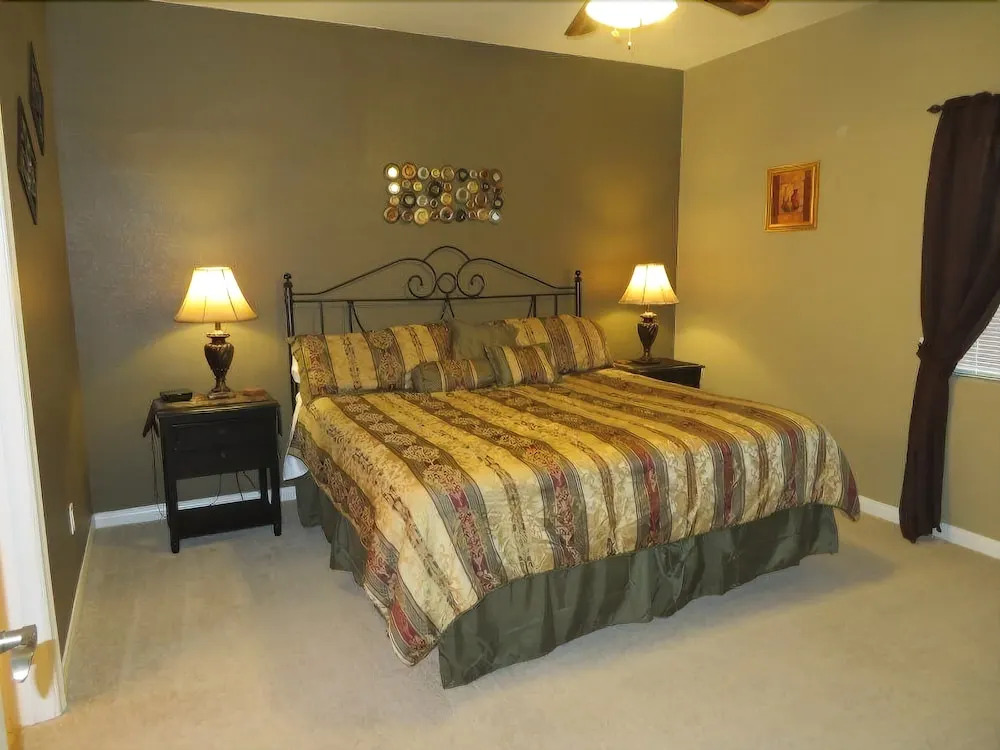 2 Bedroom Condo in Mesquite #230