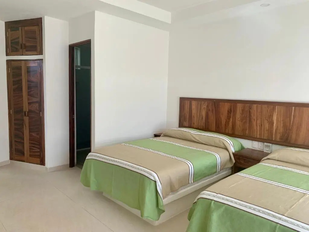 Solez Zihuatanejo