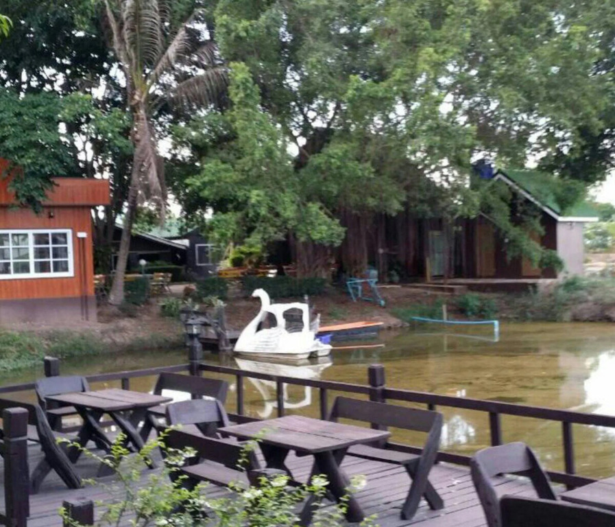 S. Parsukdee Resort