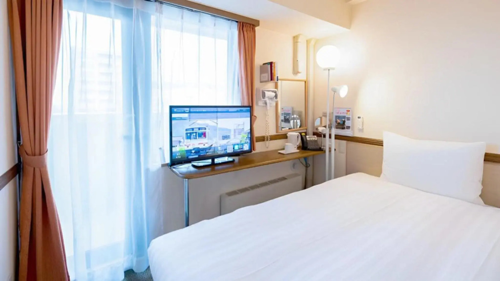 Toyoko Inn Hokkaido Sapporo-eki Nishi-guchi Hokudai Mae