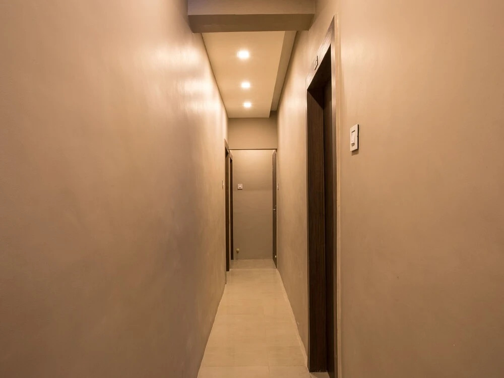 OYO 11657 Hotel SVL Inn