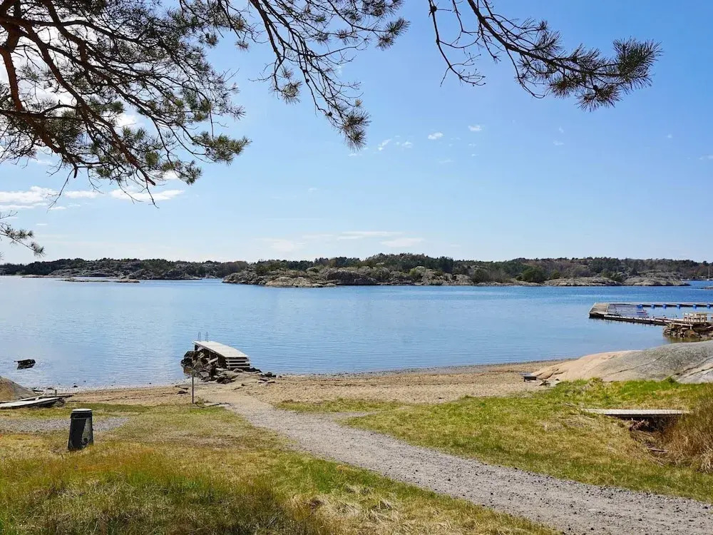 6 person holiday home in Strömstad