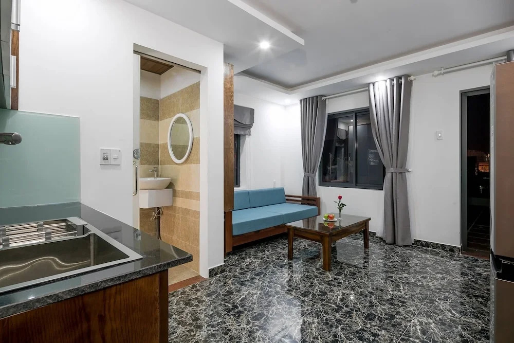 Marinas Penthouse Close To Popular Attractions
