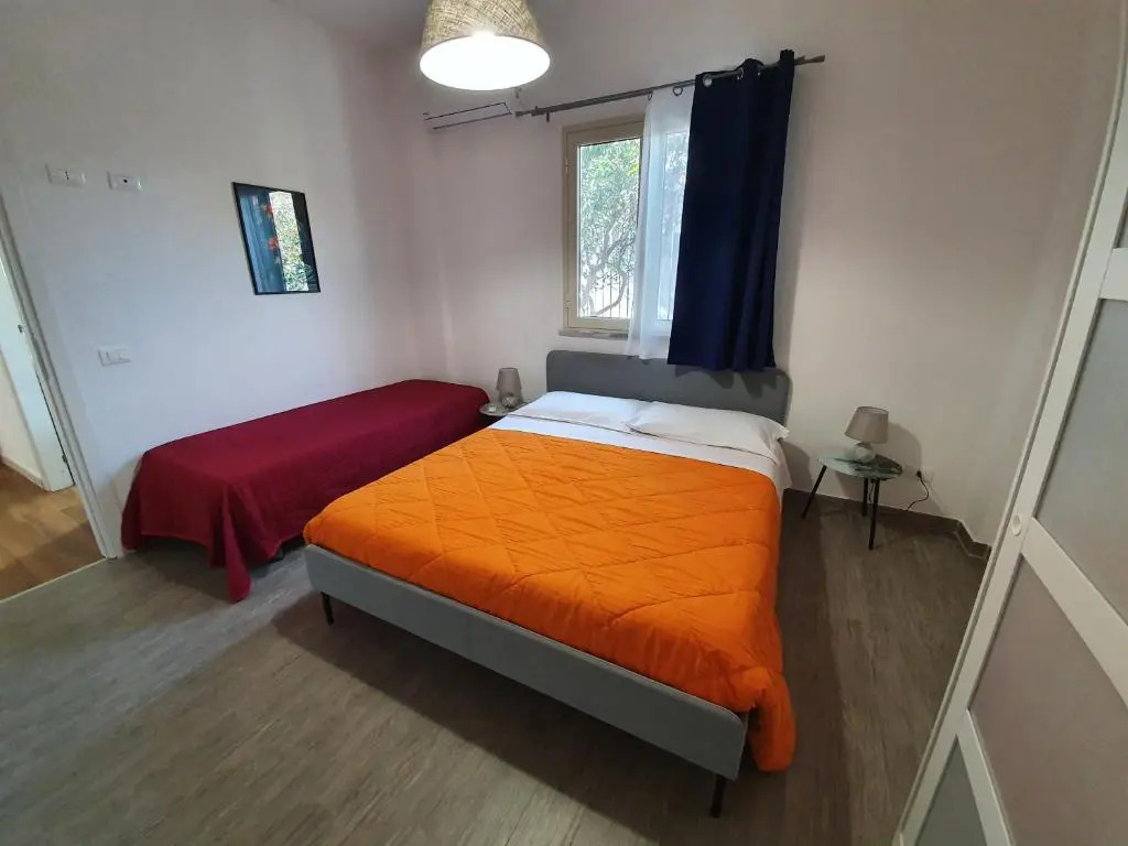 Arricàmpati Airport Rooms in Villa & RENT CAR