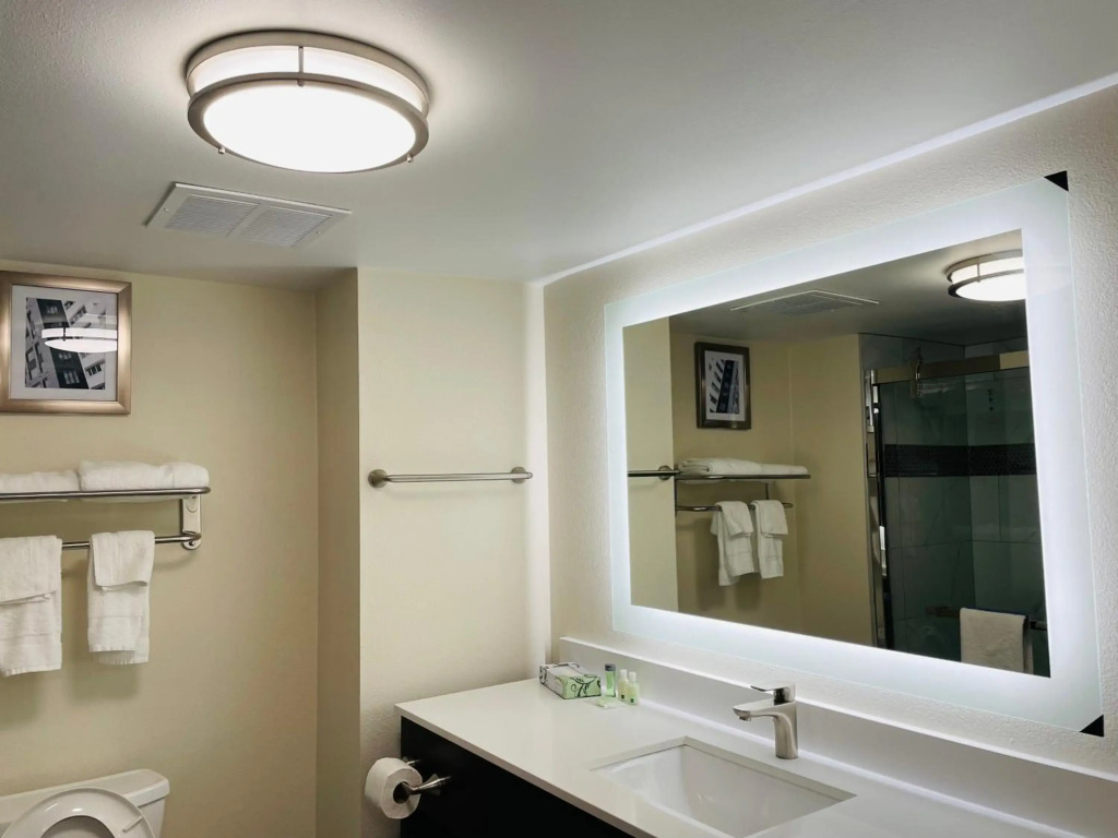 Quality Inn & Suites Lake Charles South