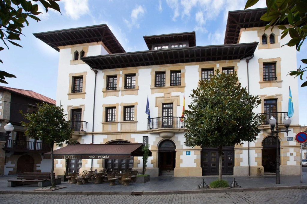 Casa España