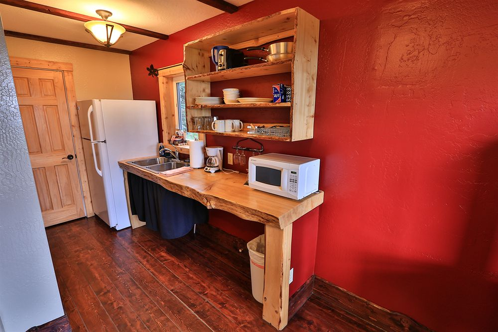 Kenai Peninsula Suites