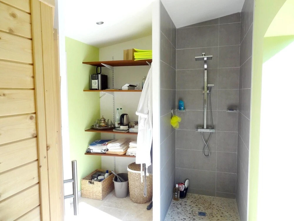 Villa With 4 Bedrooms in Roquefort-la-bédoule, With Private Pool, Encl