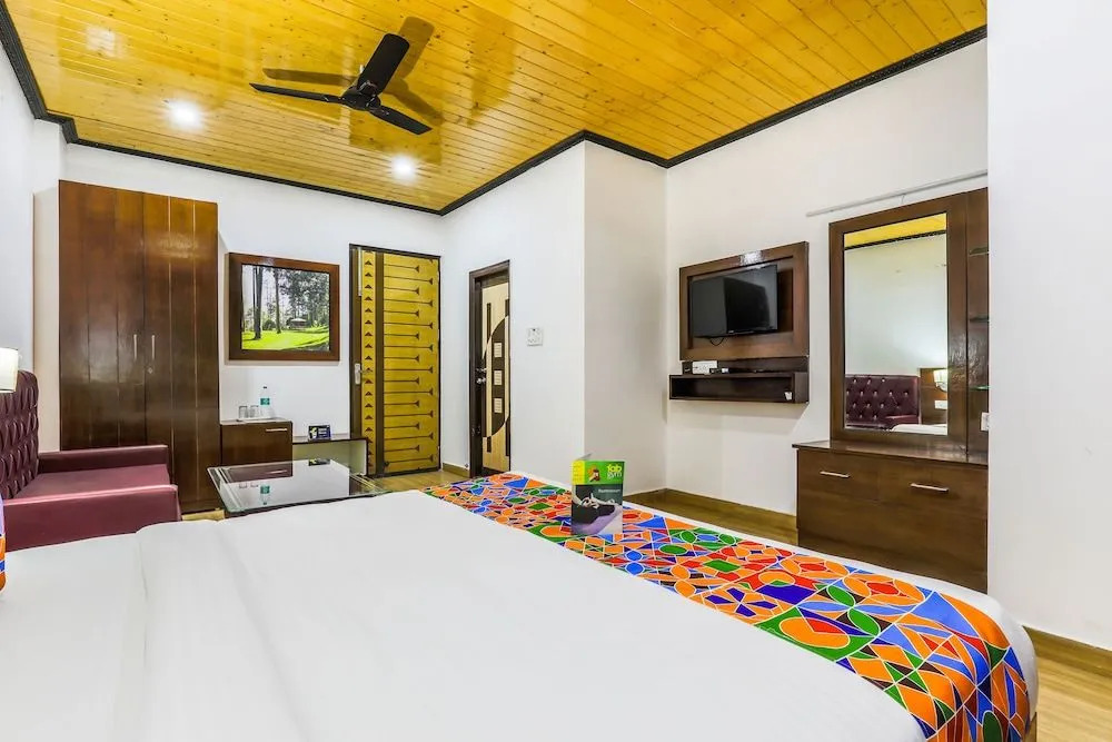 FabHotel 7 Heavens