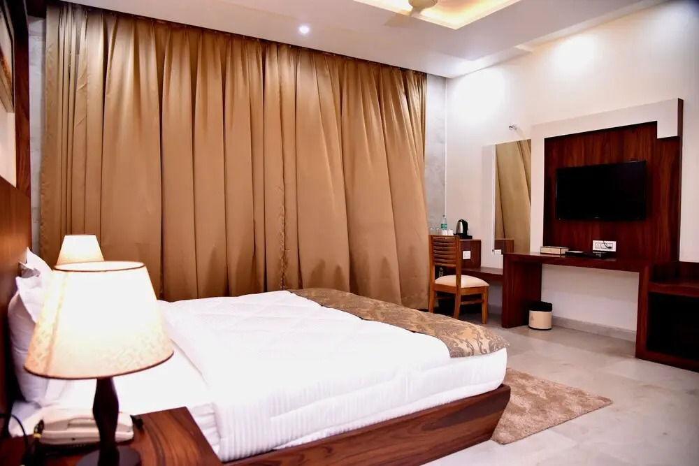 Hotel Arsh Palace