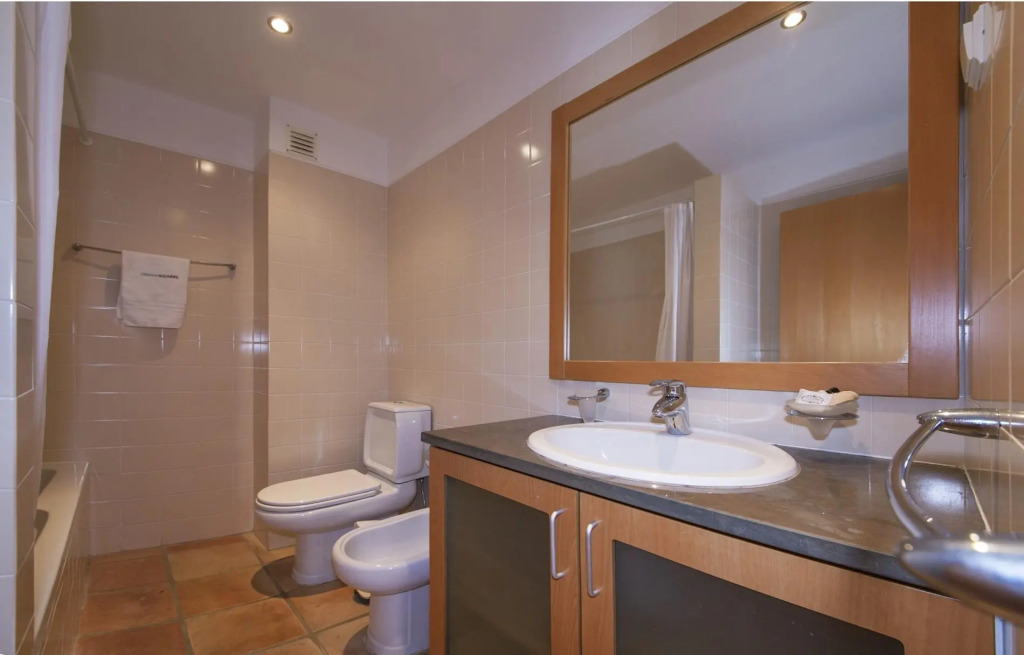 B46 - MarinaPark Apartment with Seaview