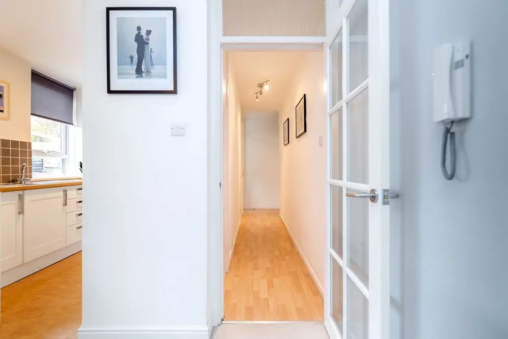 Putney Court - 1 Bed Apartment by BaseToGo