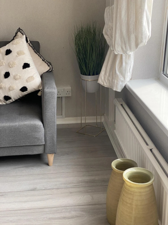 Bv Luxury Spacious 3 Bedroom House At Isaac Close