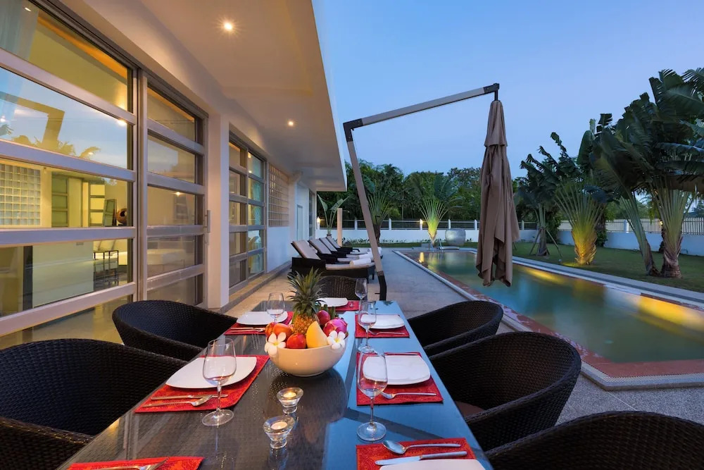 Secluded Paradise Your Exclusive Villa Retreat V82