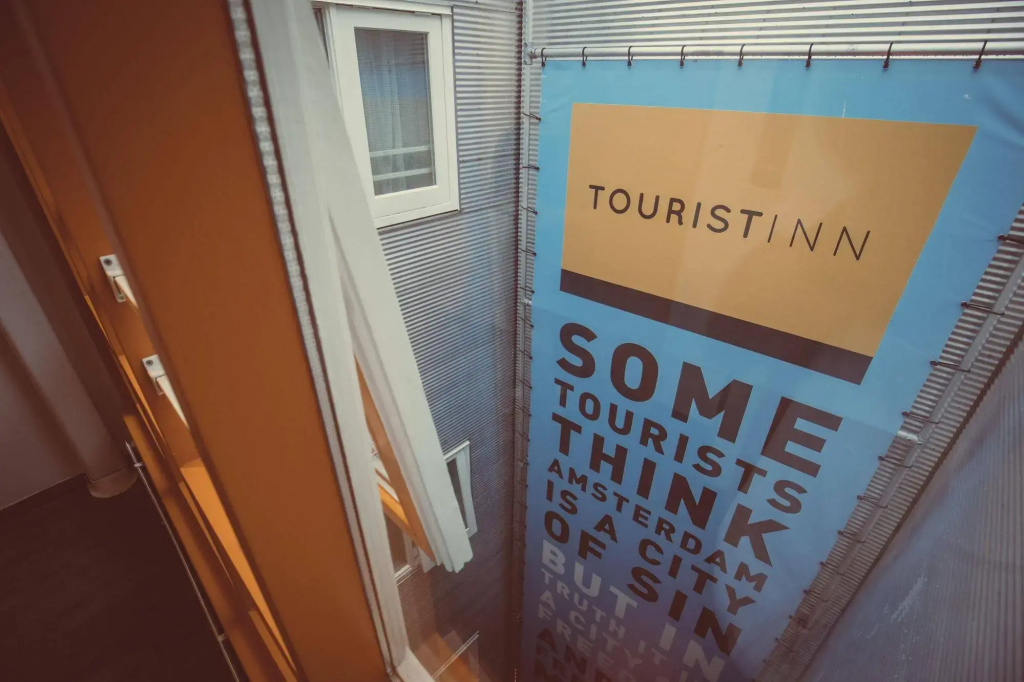 Tourist Inn One Amsterdam