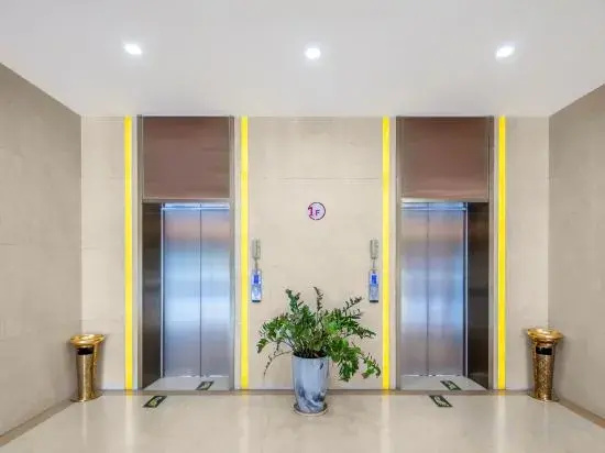 Longcheng Hotel