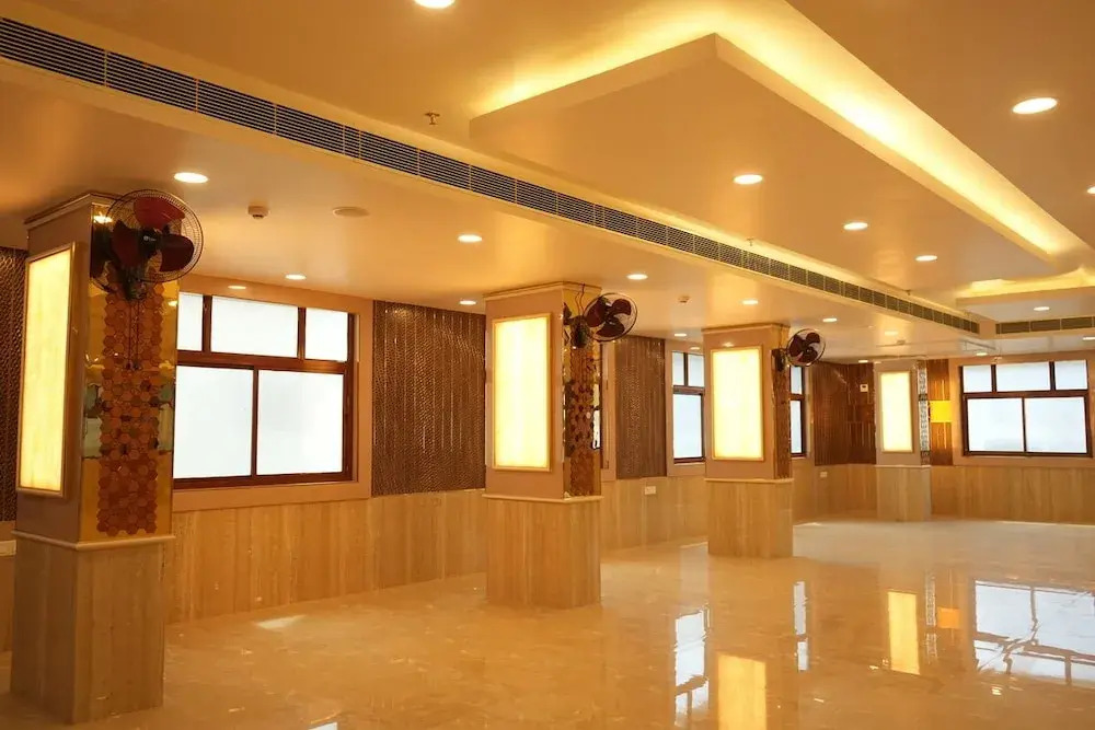 Hotel Golden Palace