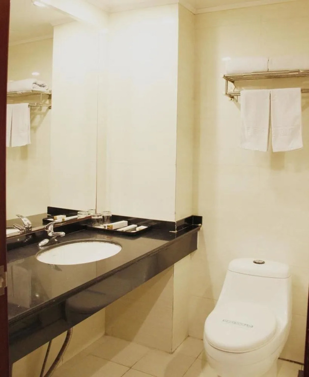 Taishun Business Hotel