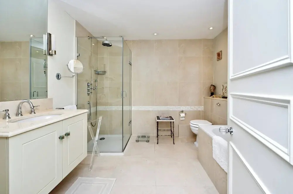 Beautiful & Spacious, 2 Bed in South Kensington