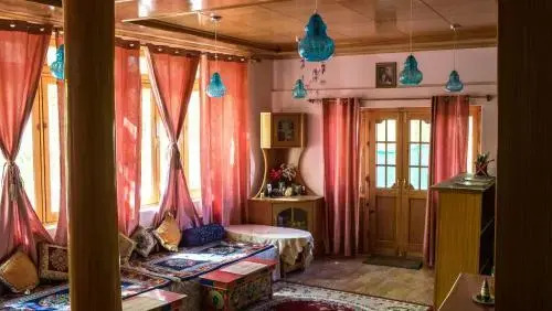 Siala Guest House