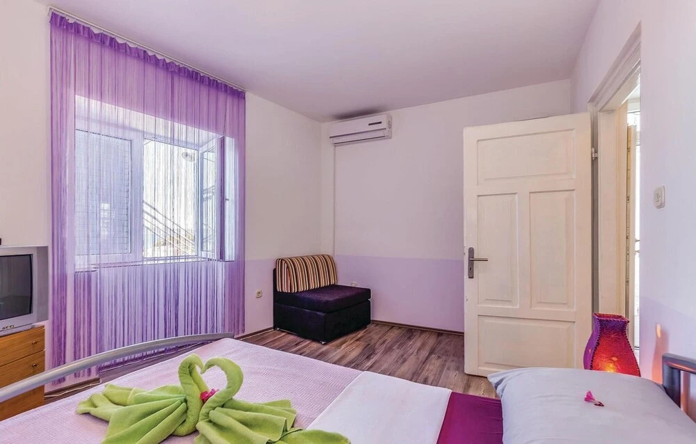 Awesome Home in Novi Vinodolski With Wifi and 1 Bedrooms