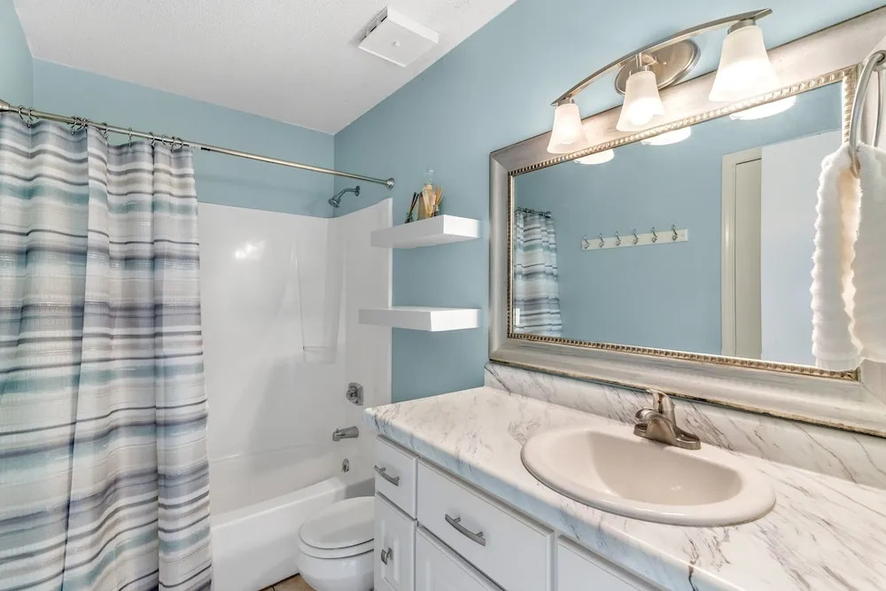 Lagoon Landing 305 1 Bedroom Condo by RedAwning