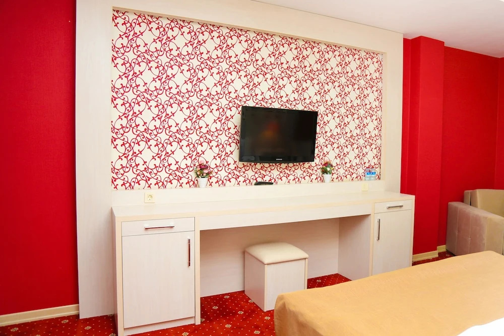 Lara Hotel & Spa